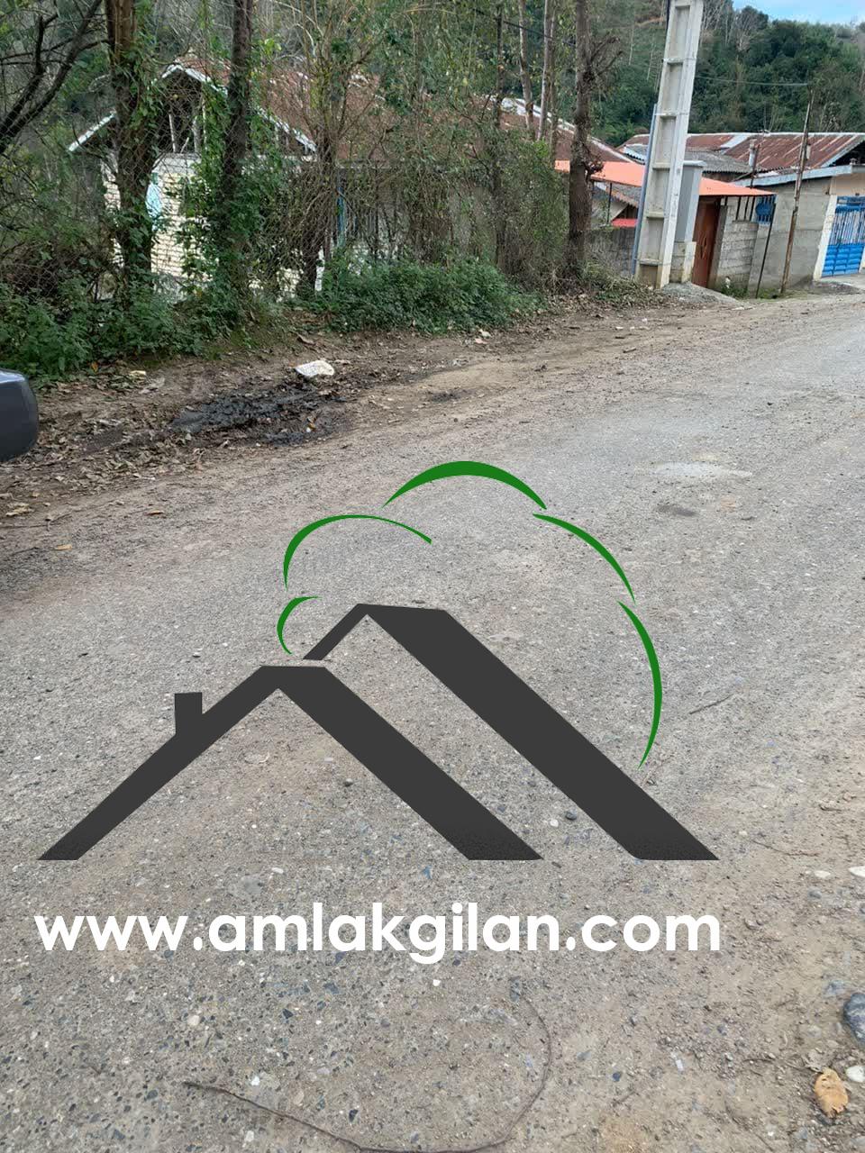 زمین مسکونی 200 متری شمال _ اطاقور کد 31125