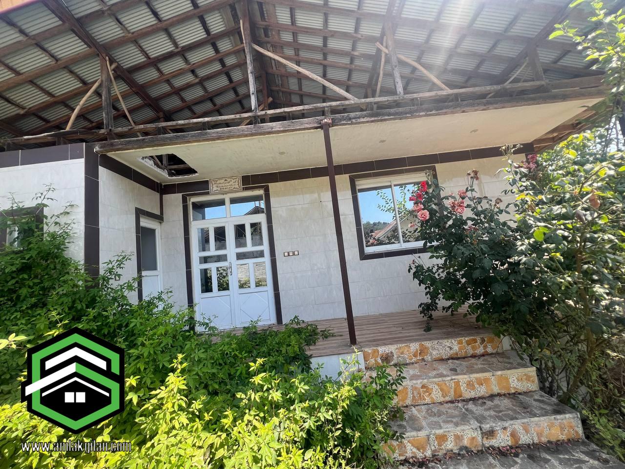 ویلا نوساز دوبلکس شمال گیلان لنگرود شهر اطاقور 250 متری_ کد 41144